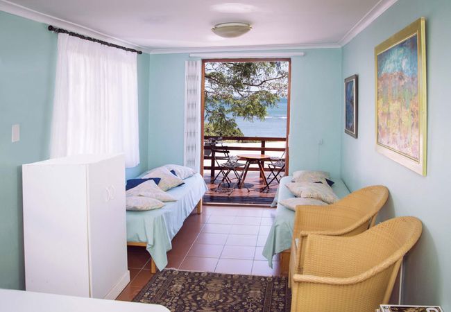 apartment-lounge