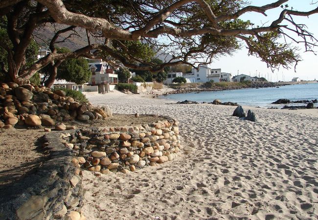 gordons-bay-beach